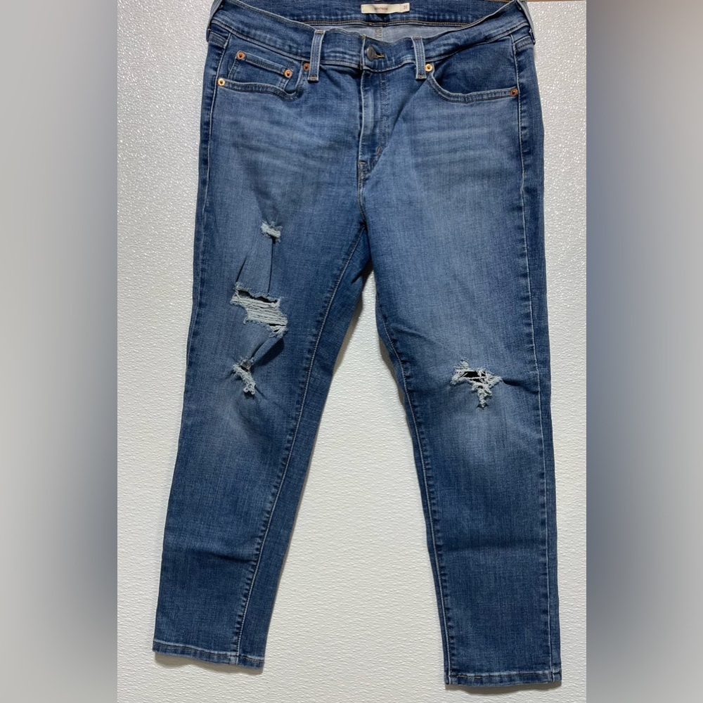 5/$25 Levi’s Women's High Rise Blue Jeans